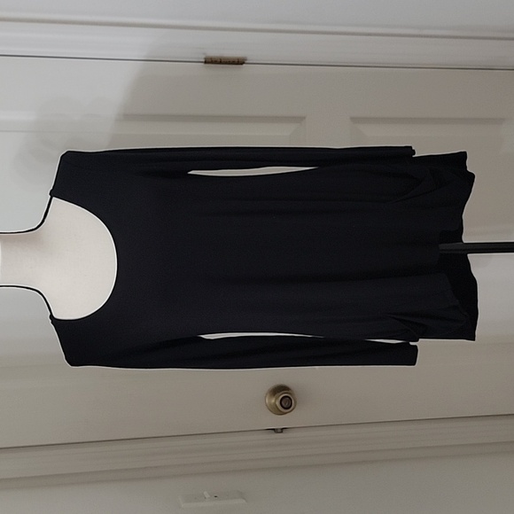 Grace Size S Black Tunic Length Long Sleeve T-Shirt with Pockets, Gently Used - Picture 1 of 11